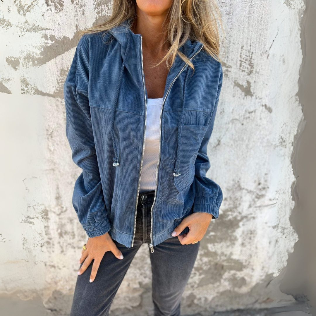 ELLA™ | CORDUROY JAKKE MED HETTE OG GLIDELÅS